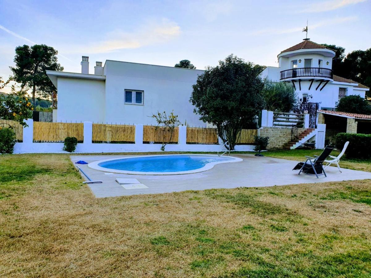 Villa Privada La Pedrereta Салоу Экстерьер фото
